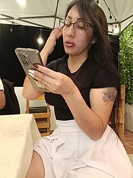 Isabellitasexi38 live sex cam