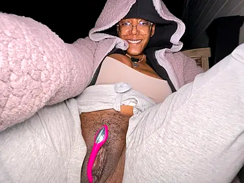 aliayourfav live sex cam