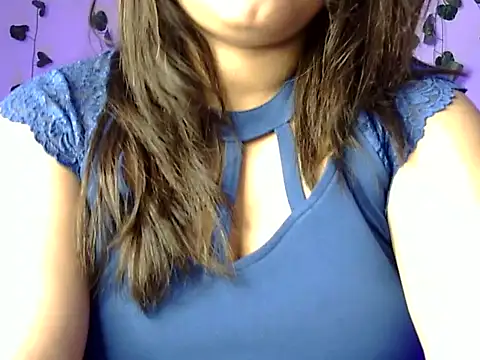 Aaliya02 live sex cam