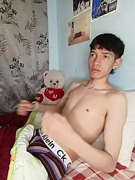heyy_noah11 live sex cam
