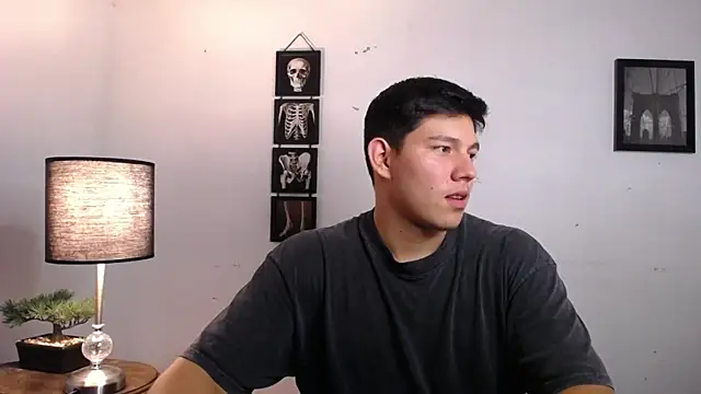 JamesCr_ live sex cam