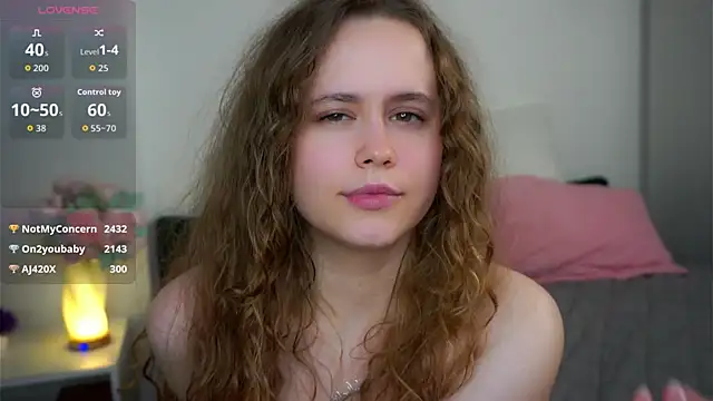 SusannaScholler live sex cam
