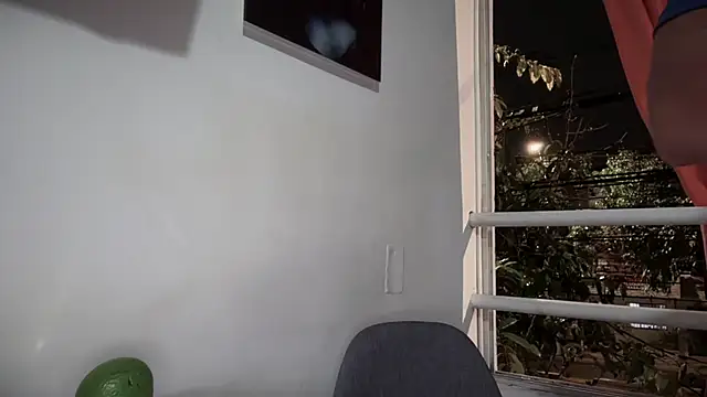 romeolovedark live sex cam