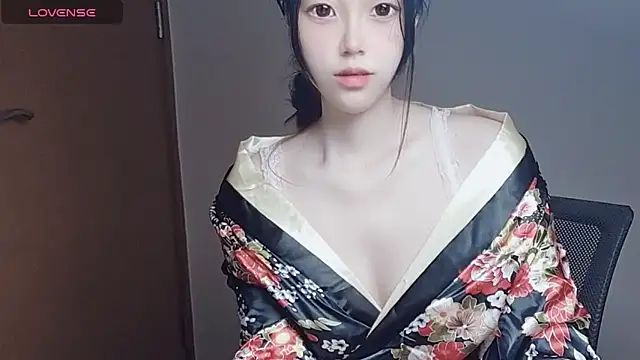 AyoHall live sex cam