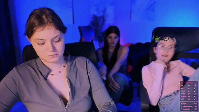 nikole_kitt live sex cam