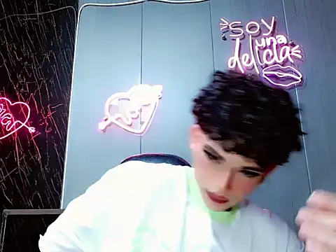 Marian_LV live sex cam