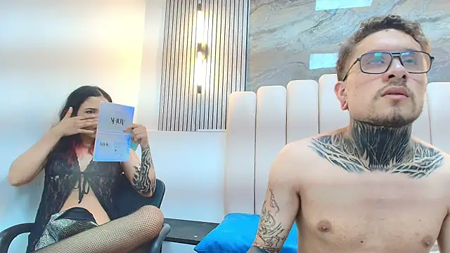 RavenandCody live sex cam