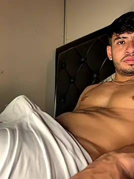 MalekThick live sex cam