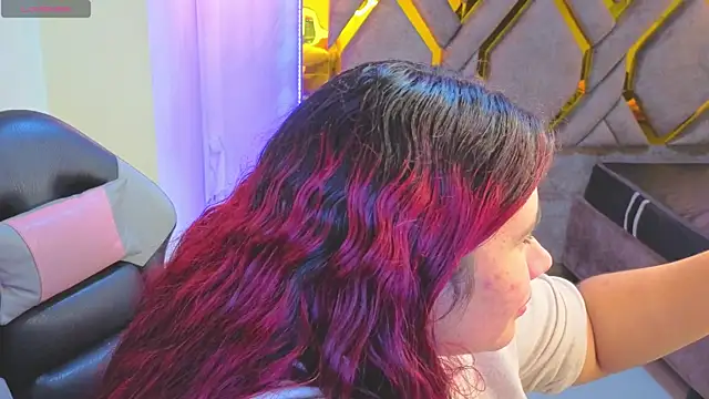 Addyy_02 live sex cam