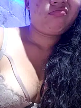 Violethroos live sex cam