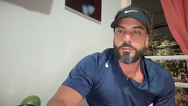 romeolovedark live sex cam