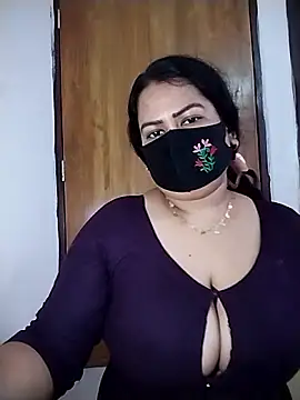 Anamika-38 live sex cam