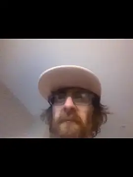 Bottomslut4tops84 live sex cam