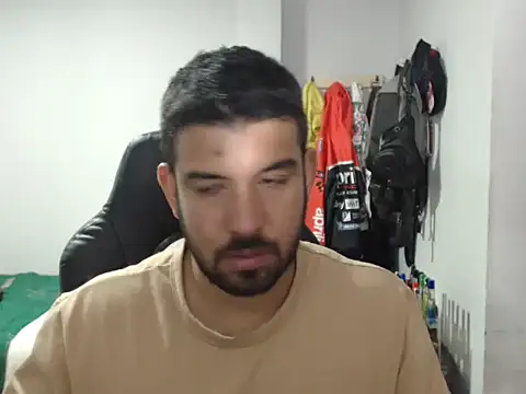 Axel11113 live sex cam