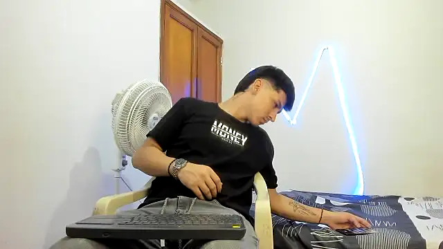 MasterSEX420 live sex cam