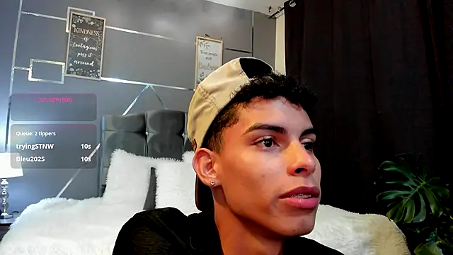 sky_jules live sex cam