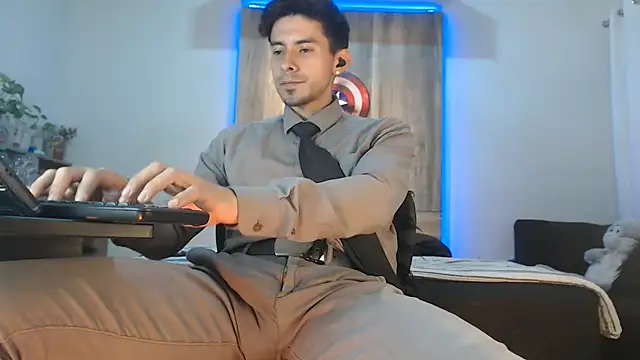 Andrew_4_ live sex cam