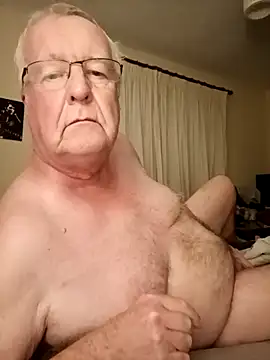 loveeatingcunts live sex cam