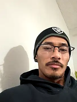 tanjir020 live sex cam