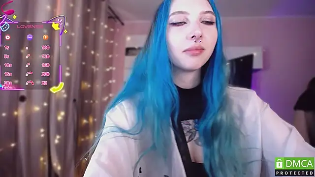 JustMeowGirl live sex cam