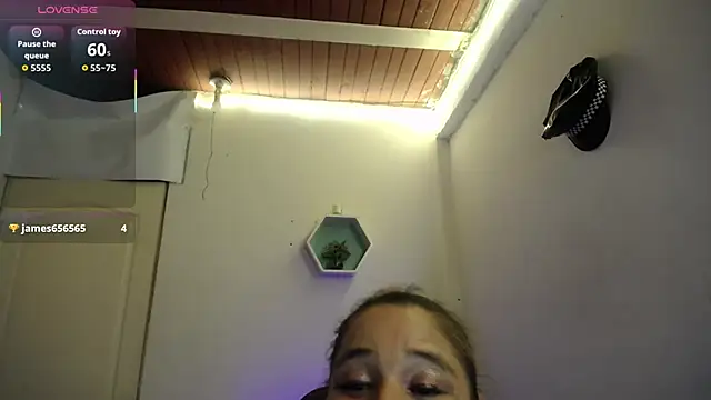 AuroraRojas live sex cam