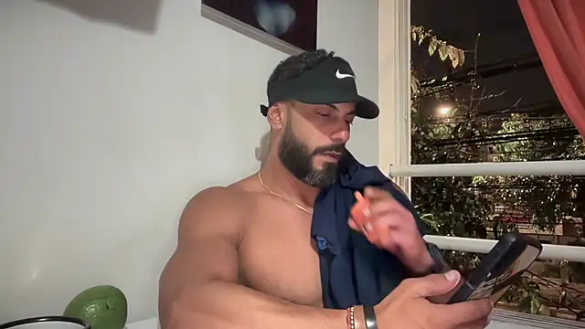 romeolovedark live sex cam