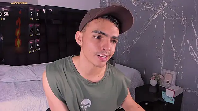 NicoKingg_ live sex cam