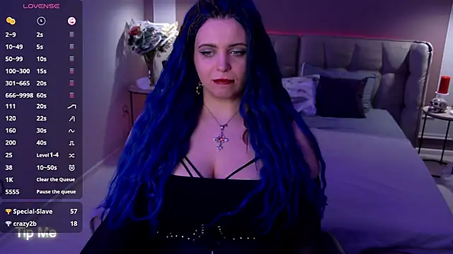 Miss_Maya_Mils live sex cam