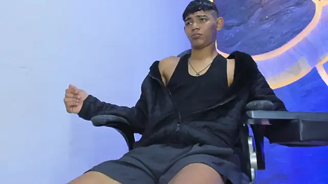 Sex_Boy_33_ live sex cam