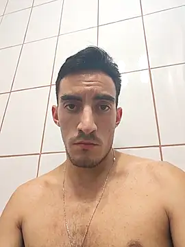 TommyMomentum live sex cam