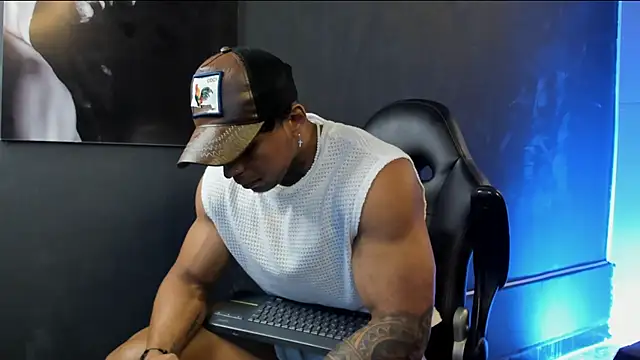 bradley_smith live sex cam