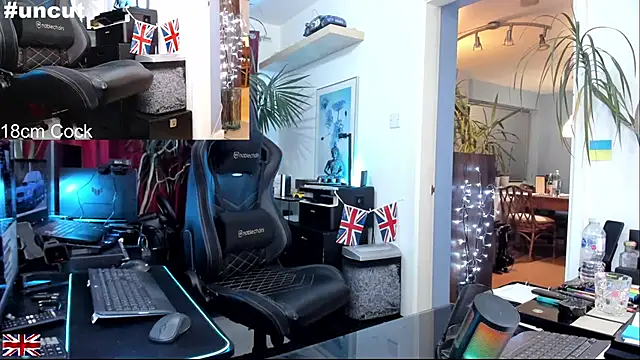 OnlineBossUK live sex cam