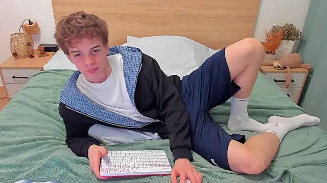 Fandi_777 live sex cam