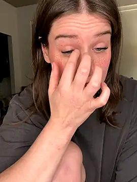 nerdynina live sex cam