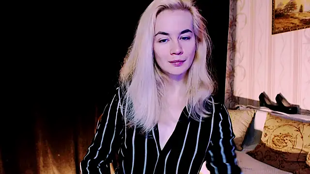 xxxcharismaaa live sex cam