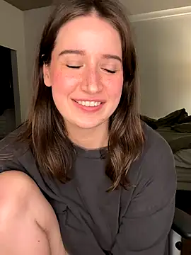 nerdynina live sex cam