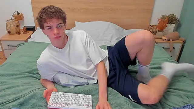 Fandi_777 live sex cam