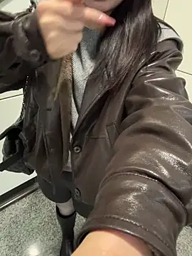 yimisun01 live sex cam