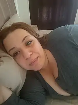 Cansuxyolu live sex cam