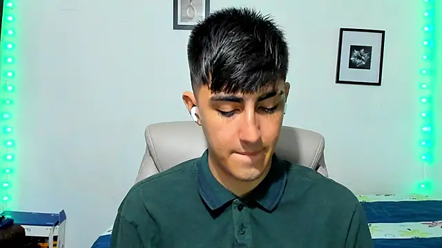 babymaik live sex cam