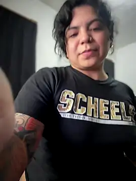 kimmiakiss22 live sex cam