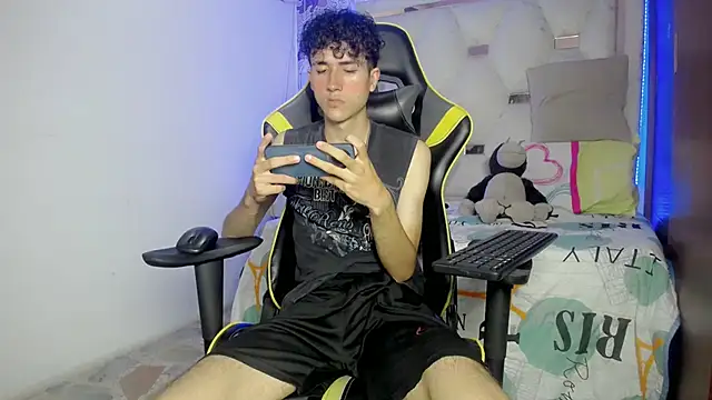 johnny_cagee live sex cam