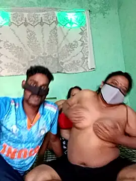 LoveOnStream live sex cam