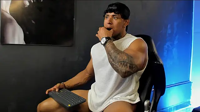 bradley_smith live sex cam