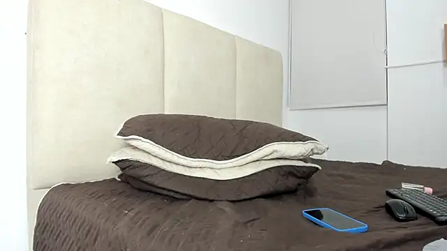 Hector_21_ live sex cam