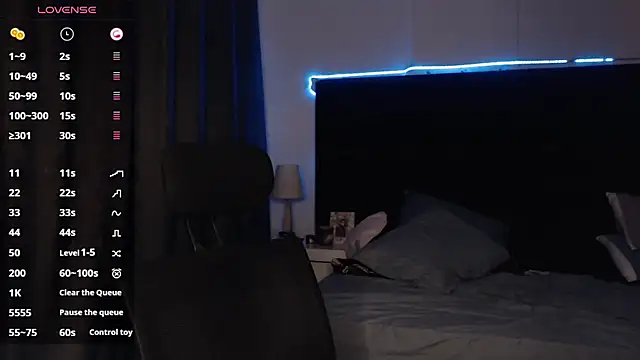 andrewmhilton_ live sex cam