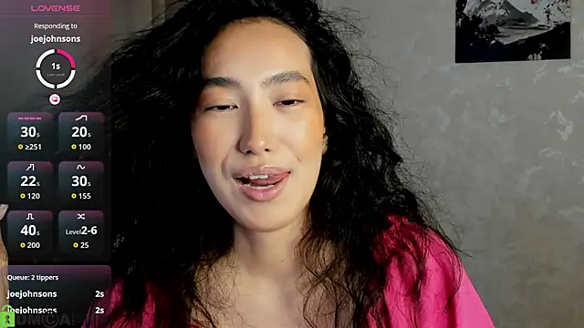 FlirtyAura live sex cam