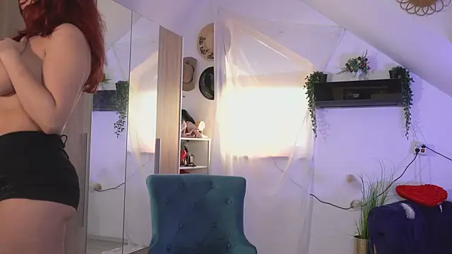 Amaliamour live sex cam