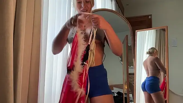 heyskylar live sex cam