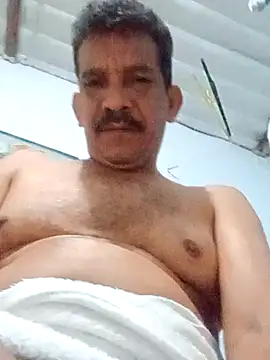 Srsexy18cm live sex cam